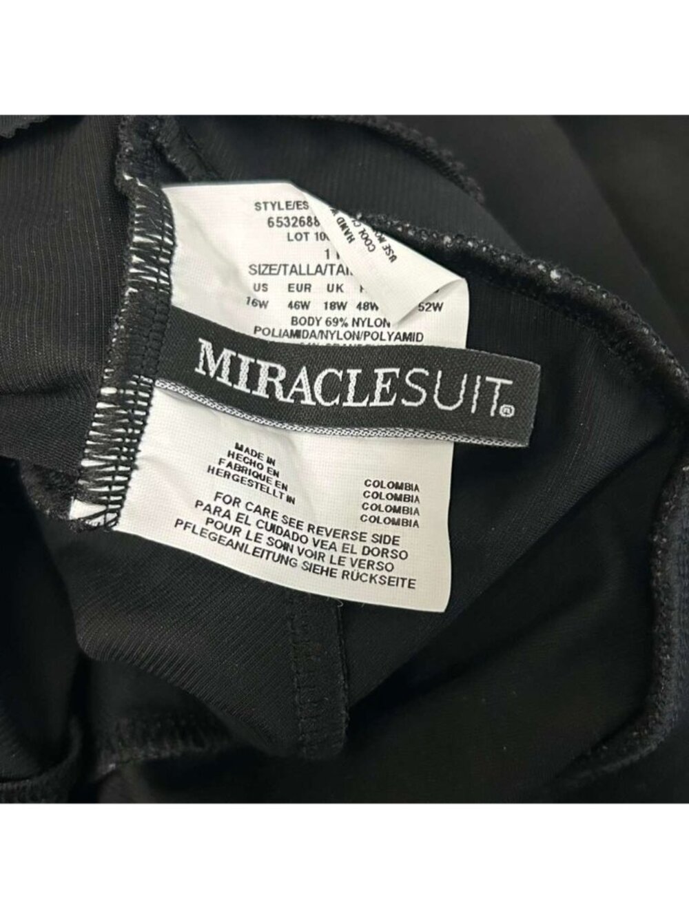 Miraclesuit Women's Size 16W Colorblock Oceanus V-Neck One Piece Swimsuit NWT - Picture 9 of 16